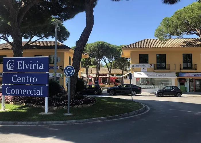 Pinogolf Elviria With Free Parking, Wifi, Pool And Large Terrace * Marbella