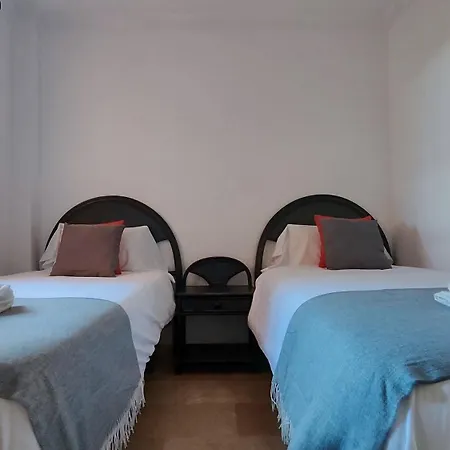 Pinogolf Elviria With Free Parking, Wifi, Pool And Large Terrace