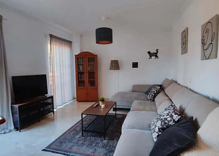 Pinogolf Elviria With Free Parking, Wifi, Pool And Large Terrace *
