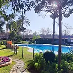 Pinogolf Elviria With Free Parking, Wifi, Pool And Large Terrace