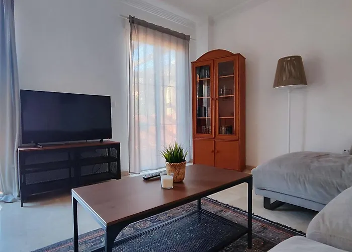 Pinogolf Elviria With Free Parking, Wifi, Pool And Large Terrace شقة ماربيا