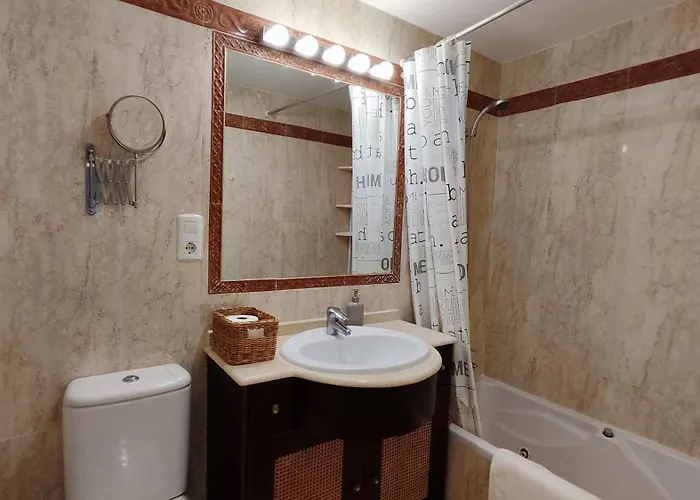 Pinogolf Elviria With Free Parking, Wifi, Pool And Large Terrace * ماربيا